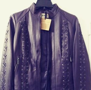 Michael Kors womens handcrafted vintage 100 % leather jacket size small Iris